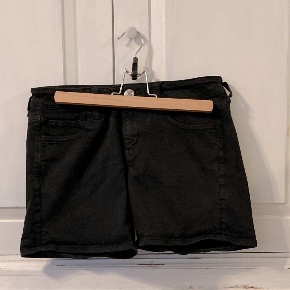 American Eagle black denim shorts